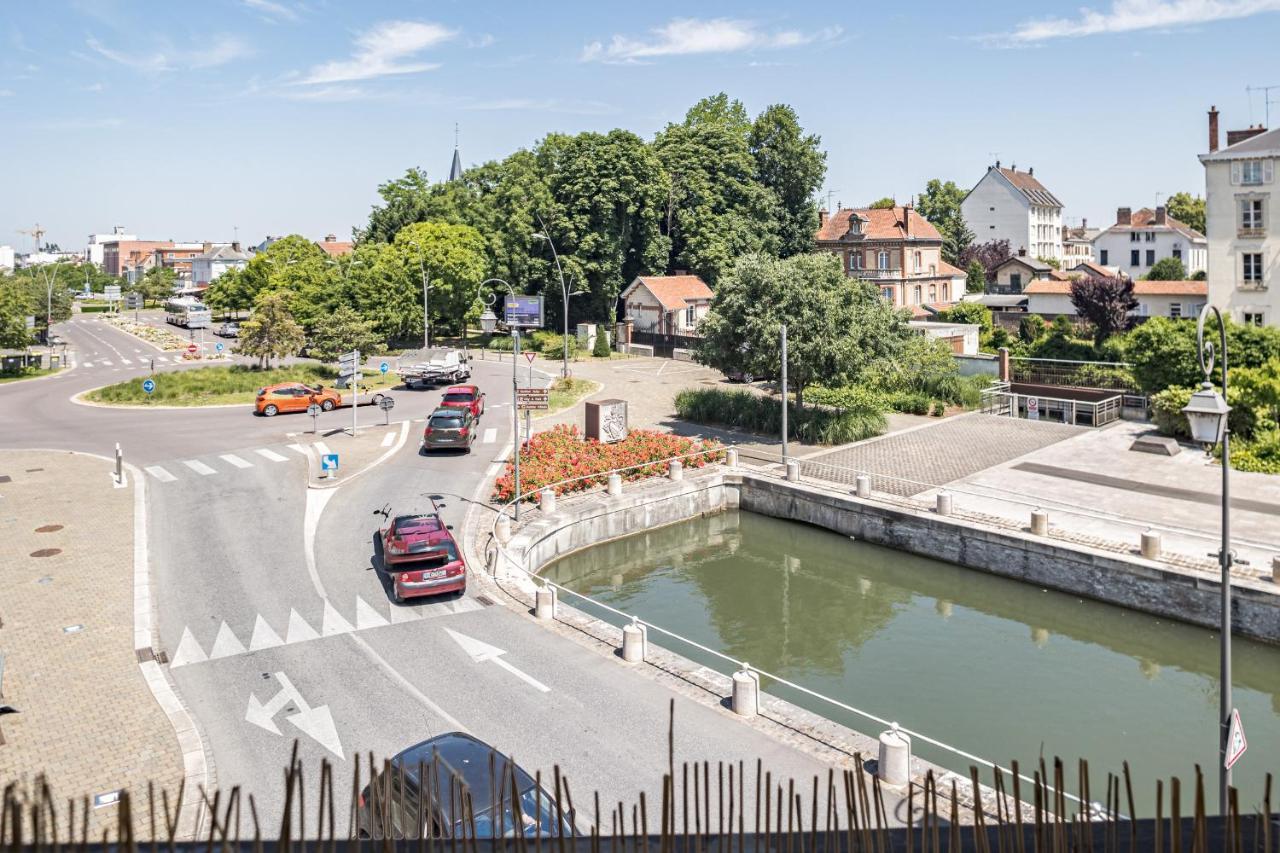 Studio De La Seine - Balcon - Hypercentre - Parking Inclus Daire Troyes Dış mekan fotoğraf